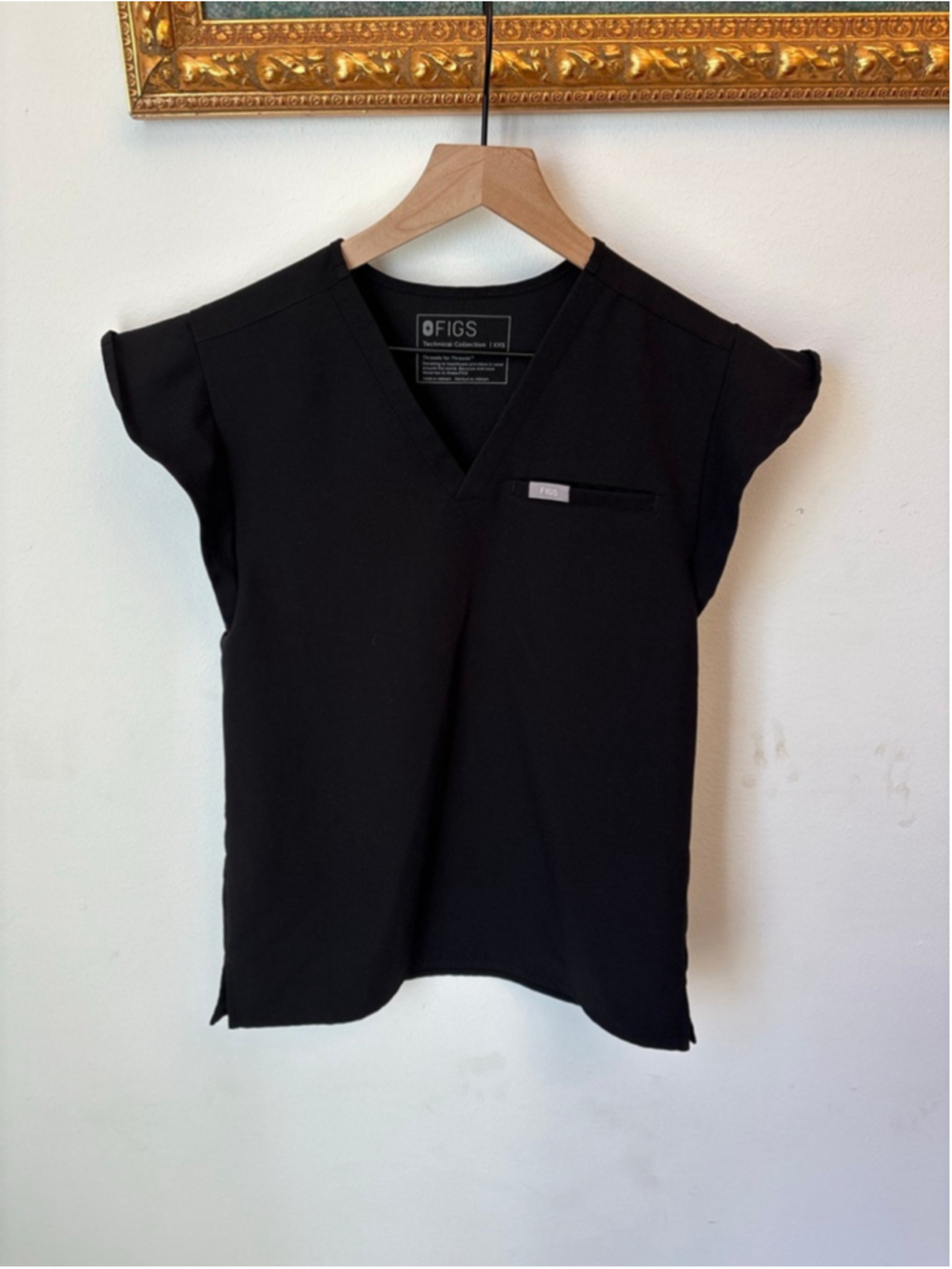 FIGS Black Natal Flutter Sleeve Scrub Top XXS Stylish Medical Wear
